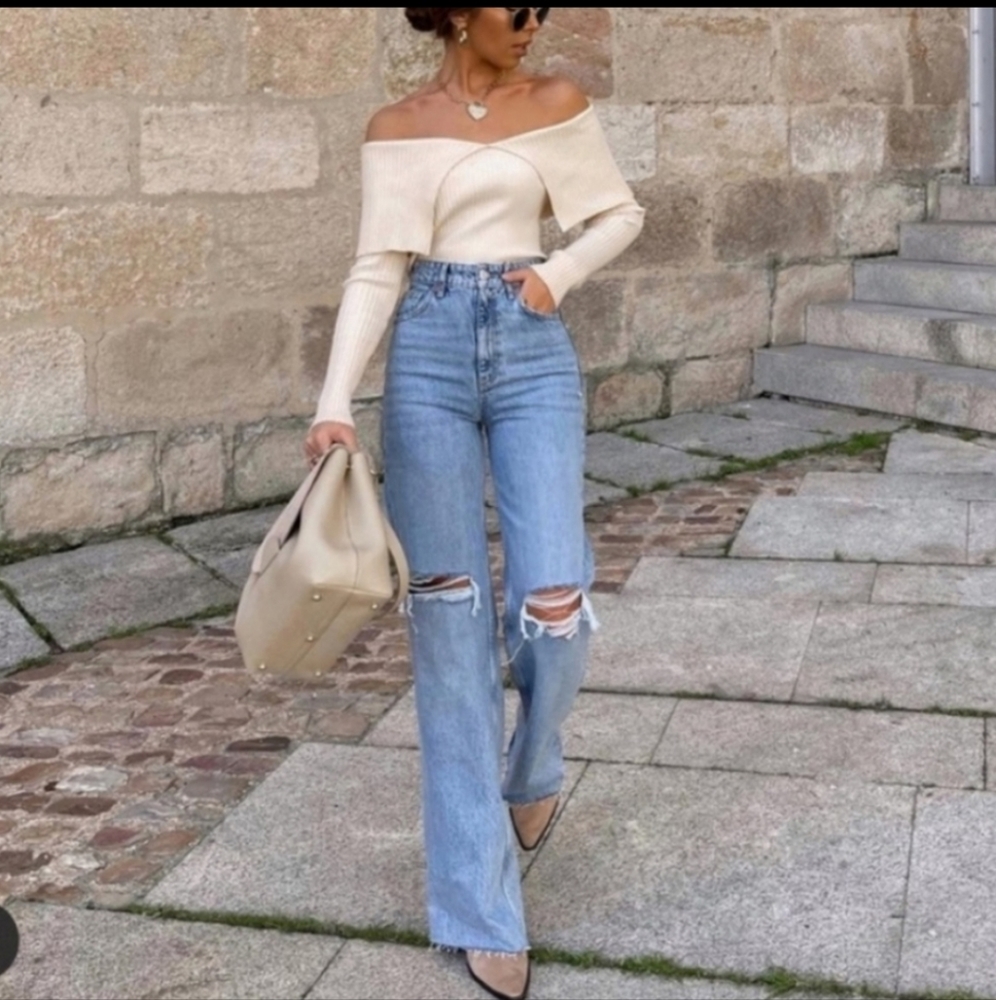 Zara Wide Leg Ripped Blue Jeans